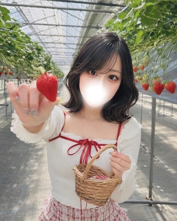 いちご狩りデートしよ？??