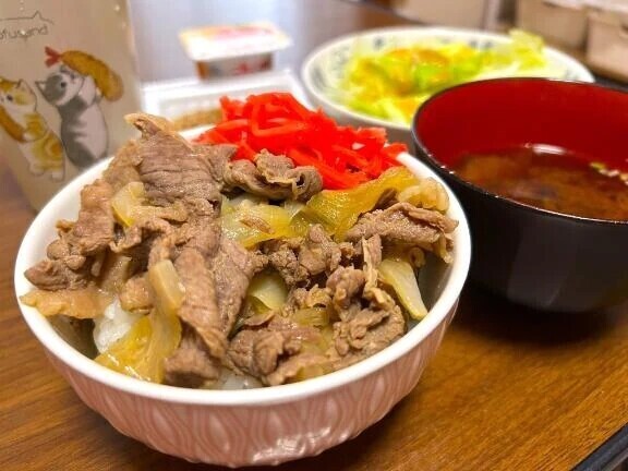 😋今夜は🥢