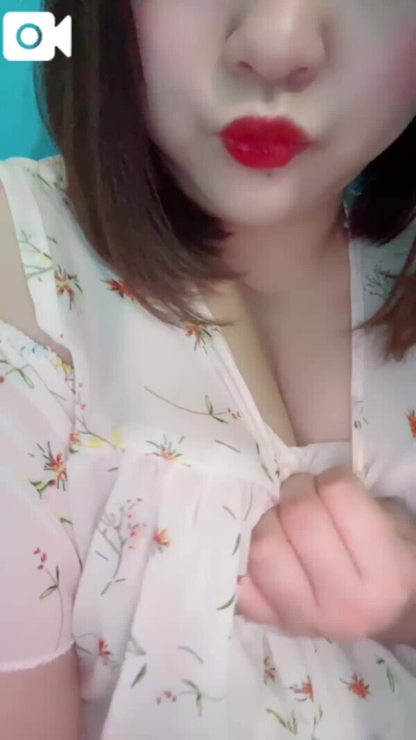 元気に出勤しましたよ〜