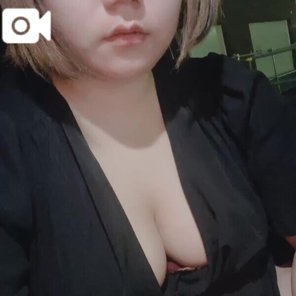 なんて言ってるでしょーか😚