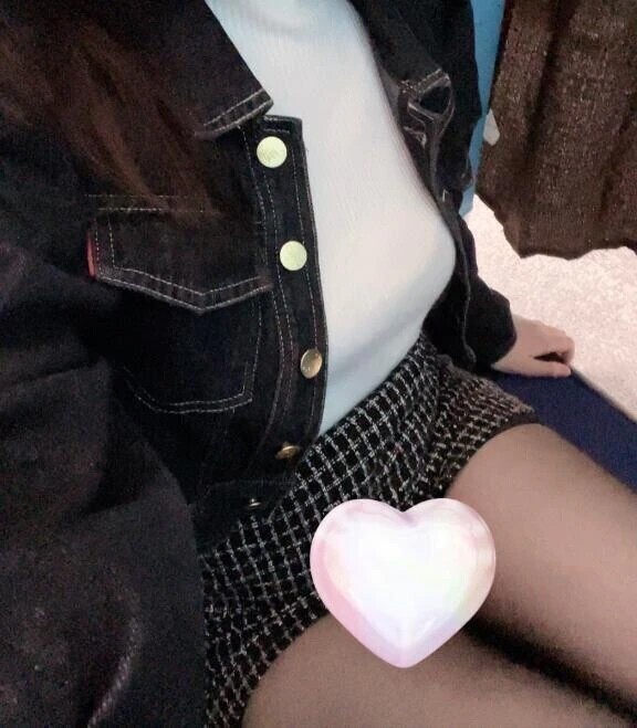 ゲリラちゃん🍑お誘い待ってるねん✋