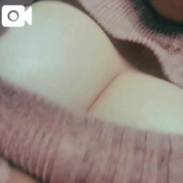 いちごの愛カップの柔らかさ、、、📹