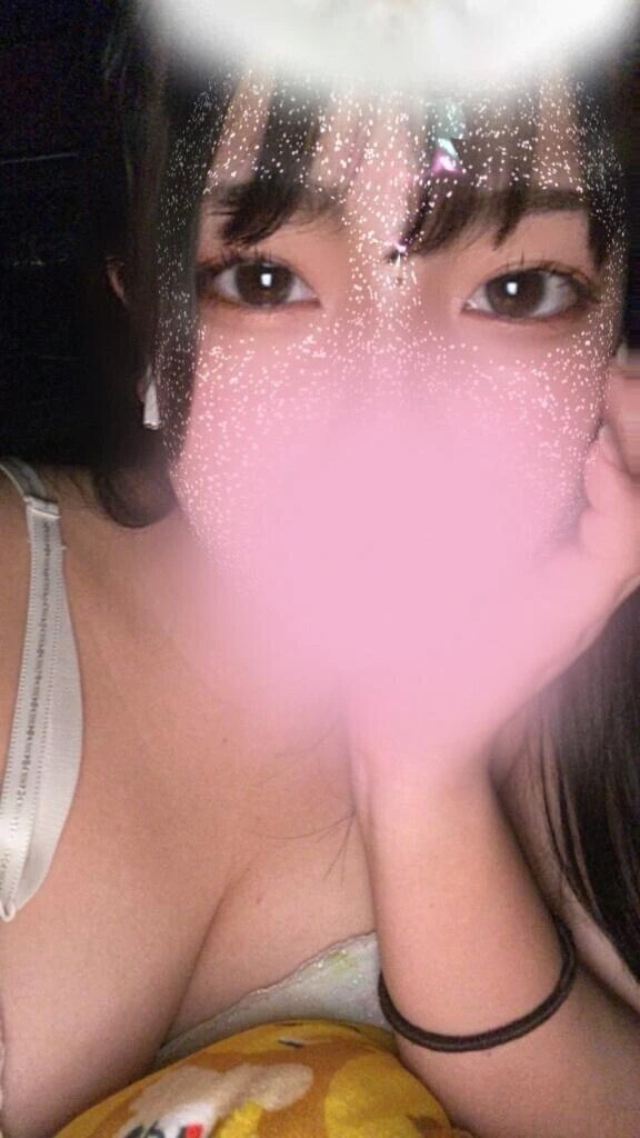 今日出勤してます