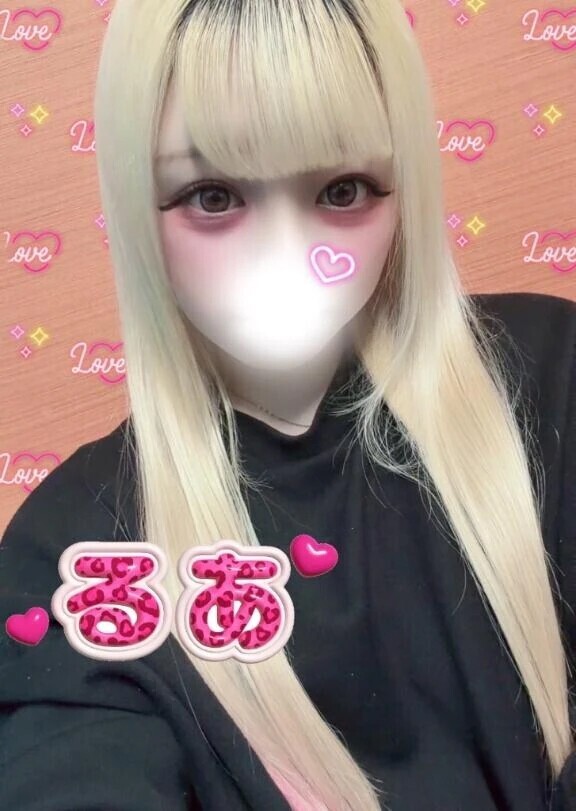 深夜にこっそり出勤中…︎🌙💕︎