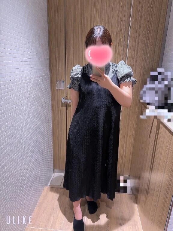 明日は出勤💕