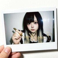 あやな