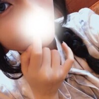 今日は出勤✨️15時~23時30分⏱ ̖́