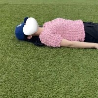 乗る→酔う→芝生、笑