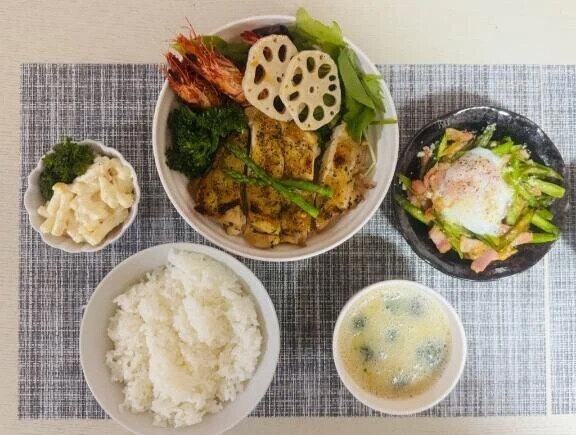 ちょっぴりお洒落な食卓の日💕