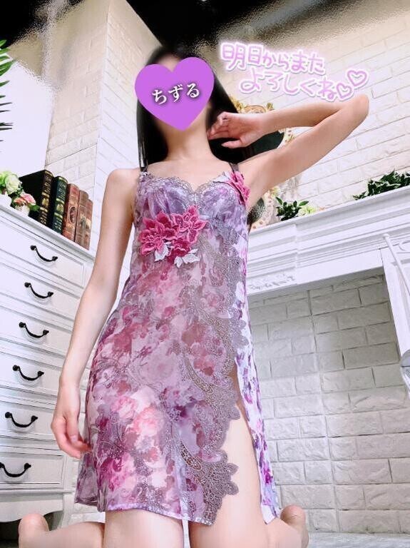 どっちだー💜
