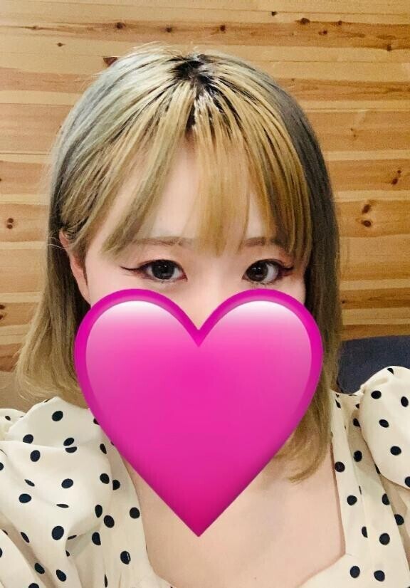 ただ今自撮り練習中💖