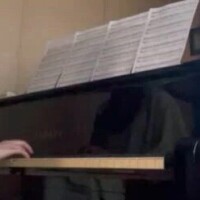 グランドピアノ