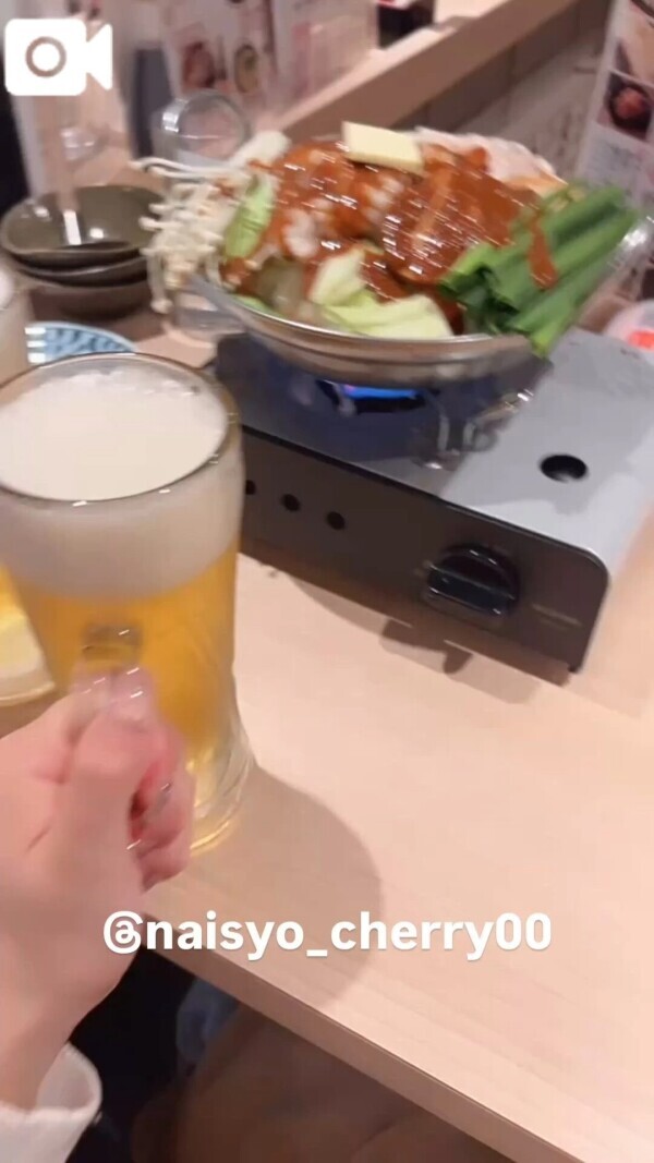 痛風鍋は飲みものみたいなもん