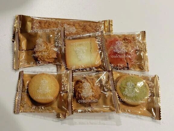 クッキーの山を建設😋