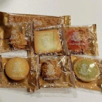 クッキーの山を建設😋