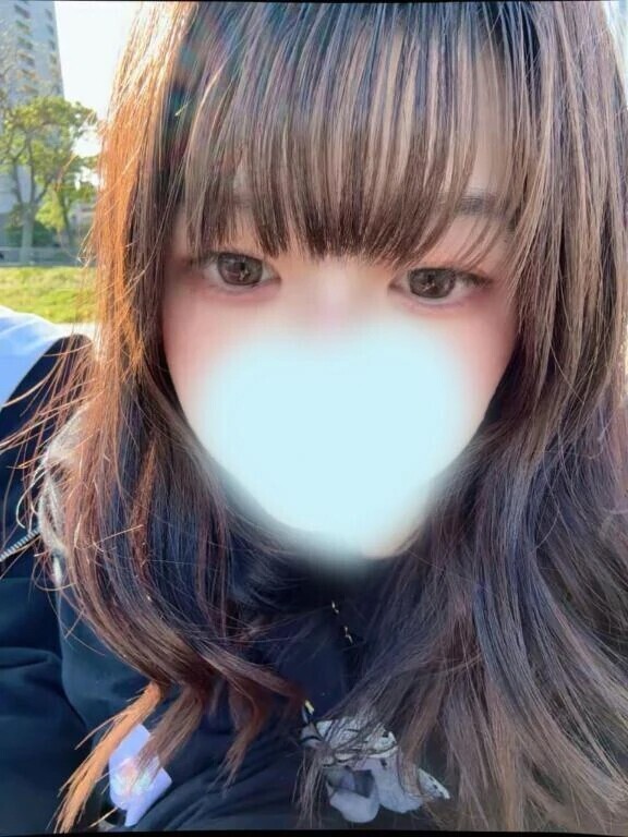 ૮ .  ̫ .｡ ა