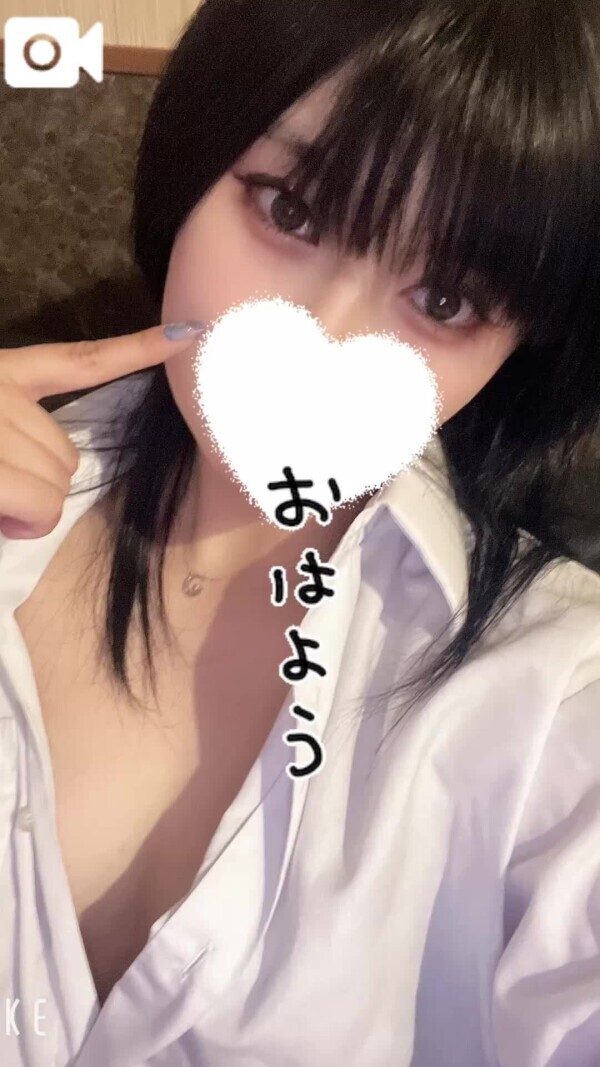 シャツおっきい👔