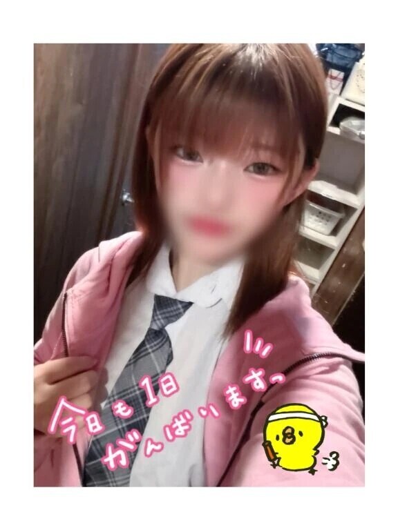 ( ∩'-'⊂ )ｼｭｯ