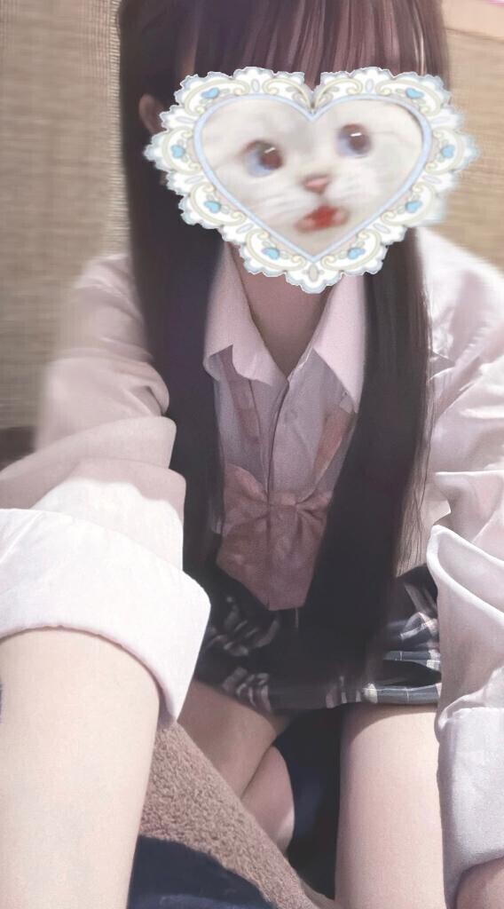 18:30のみ?^.  ? .^