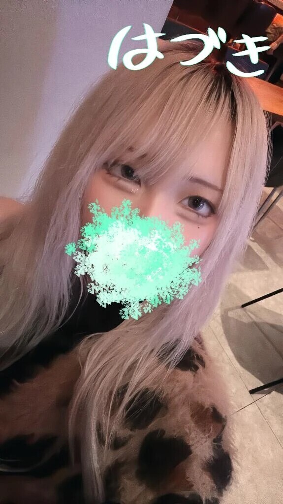 ピス✌️ピース✌️