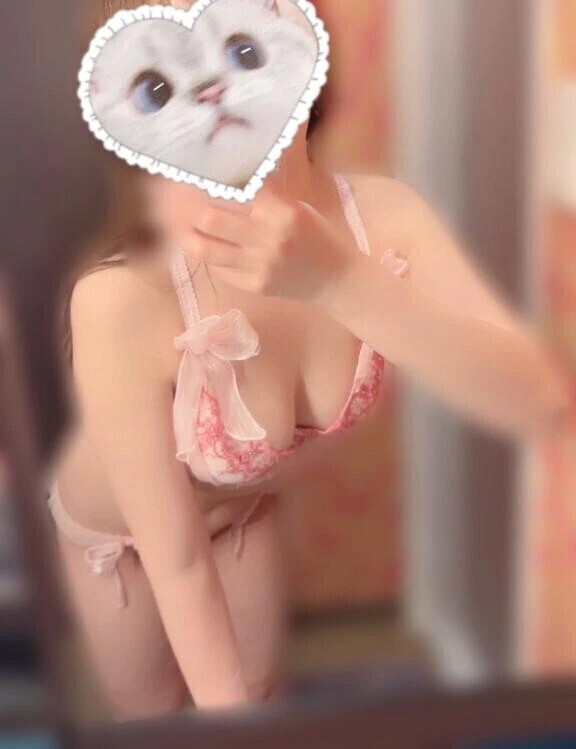 年下の女の子に逆らえないんだ？