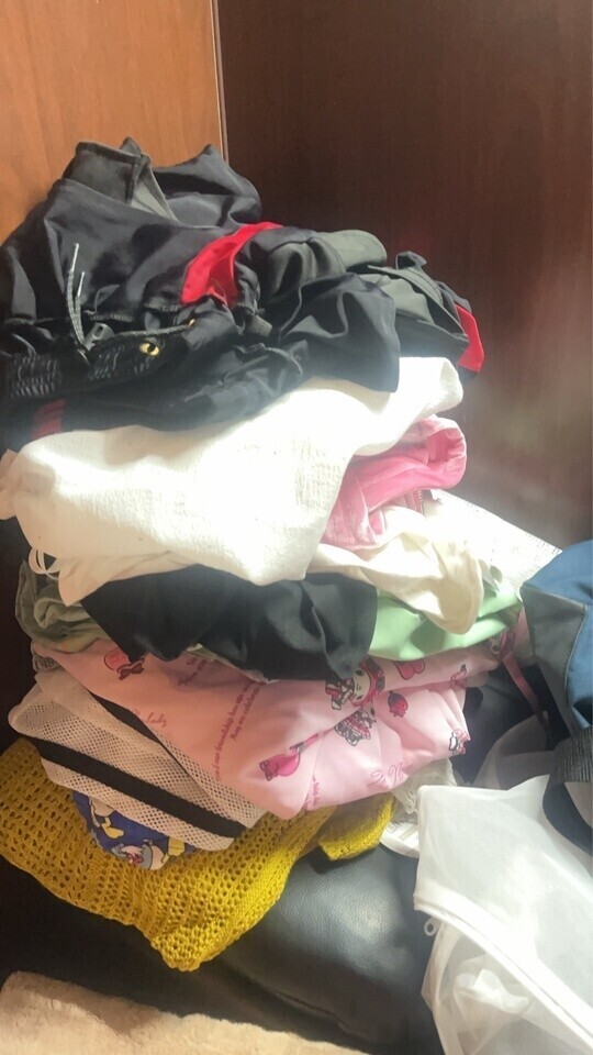 夏服は、沢山。冬は、全く無い😱