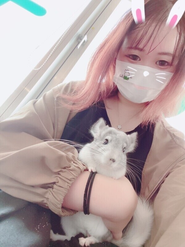 いますっ