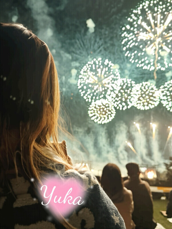 パッと光って咲いた🌺🎆