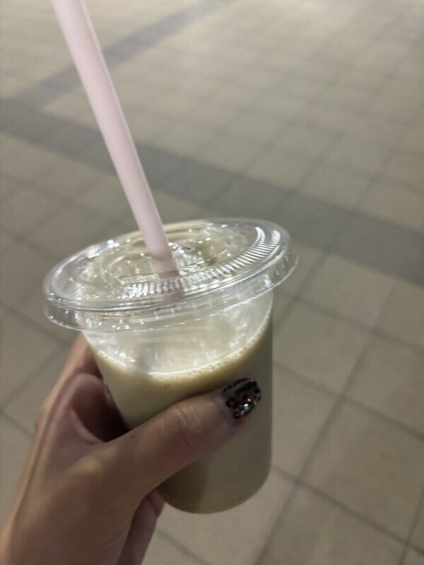 近所のバナナジュース🍌