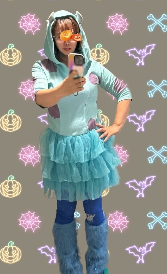 オヤツくれなきゃイタズラするぞ