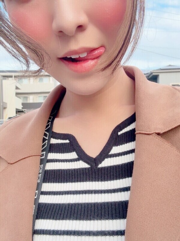 明日のご予約お待ちしてます❣️