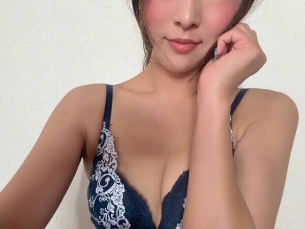 9日19時〜ご予約ありがとうございます❣️