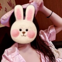 秋山しの