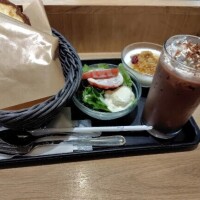 本日の朝ご飯🍞