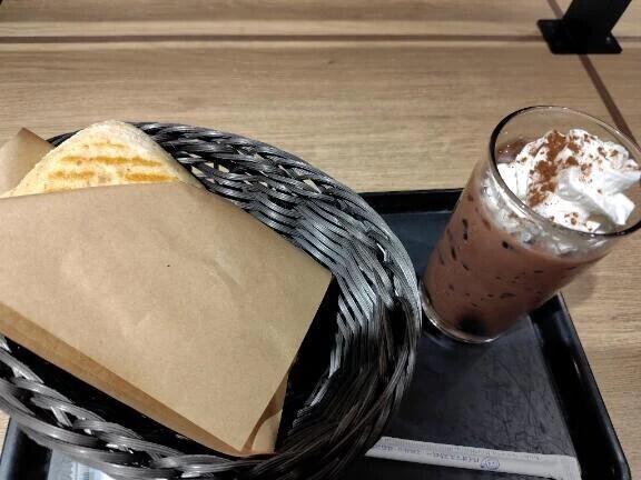 本日のランチ🍞