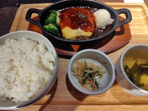 本日のランチ🍚