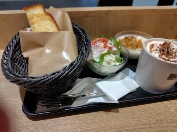 本日のランチ🍞