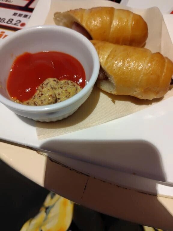 昨日の夜食🍞