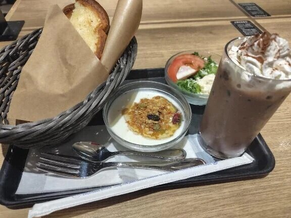 本日のランチ🍞