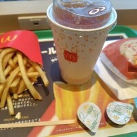 本日の夕飯🍔