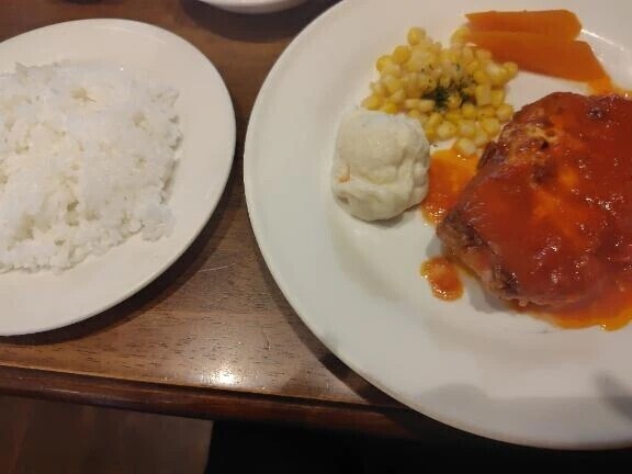 本日のランチは🍚