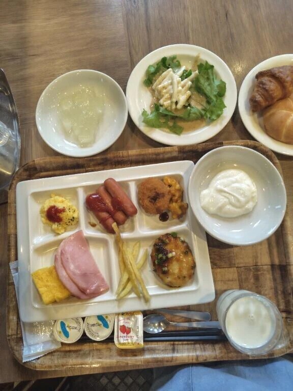 このホテル最後の朝ご飯🍞
