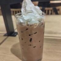 今はお茶してます🍵