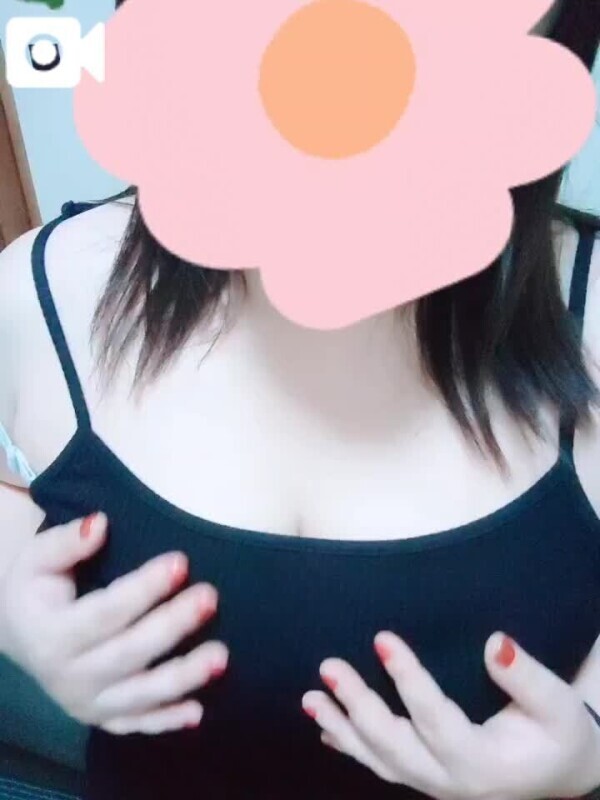 柔らかおっぱいすき？♡