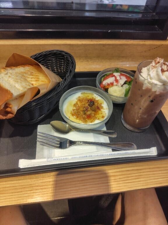 本日の朝ご飯🥪