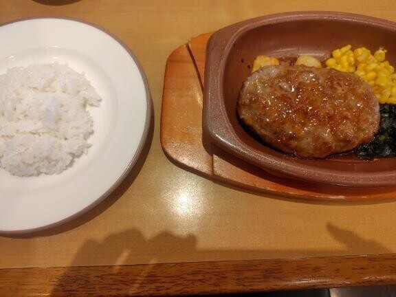 本日のランチ🍚