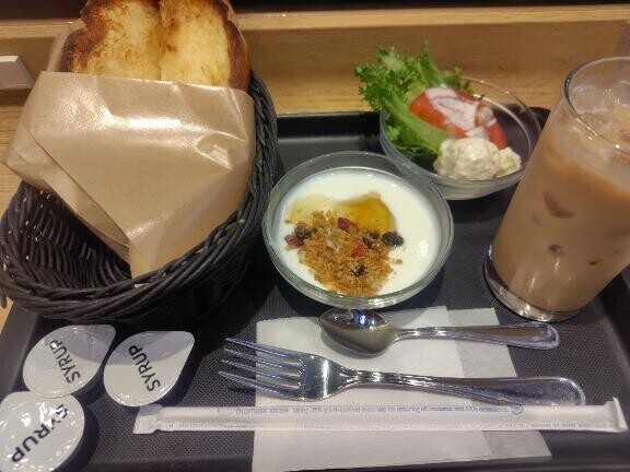 本日の朝ご飯🥪