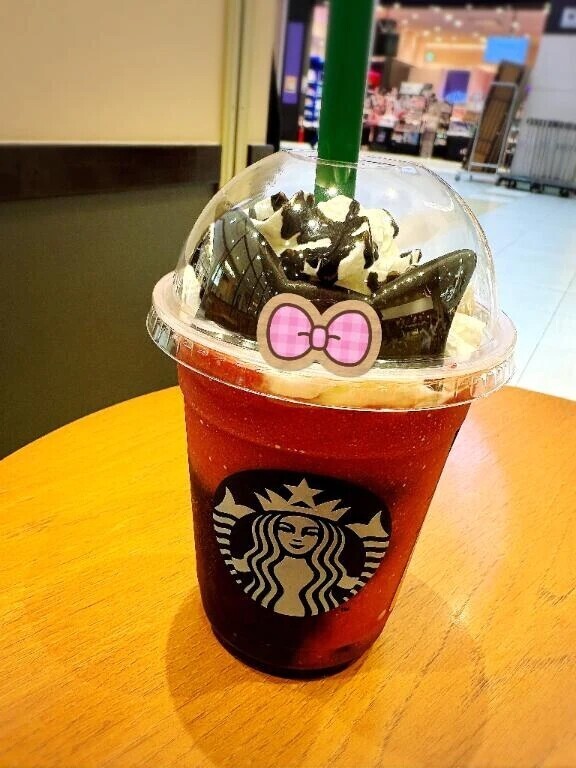 園田です〜！！！明日出勤です〜〜！！