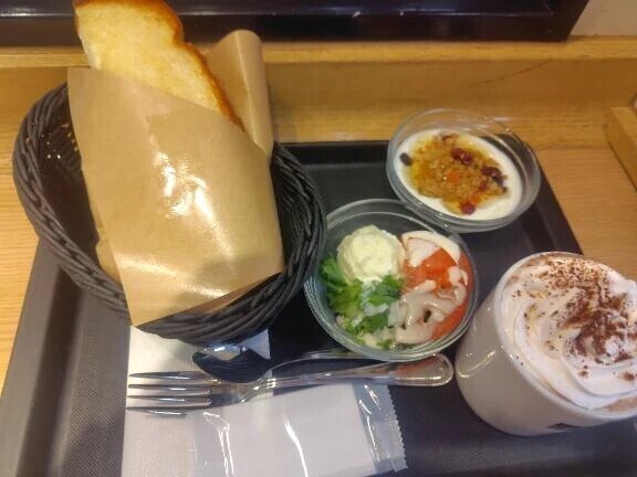 本日の朝ご飯🍞