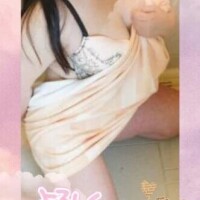 明日、出勤させていただきます。